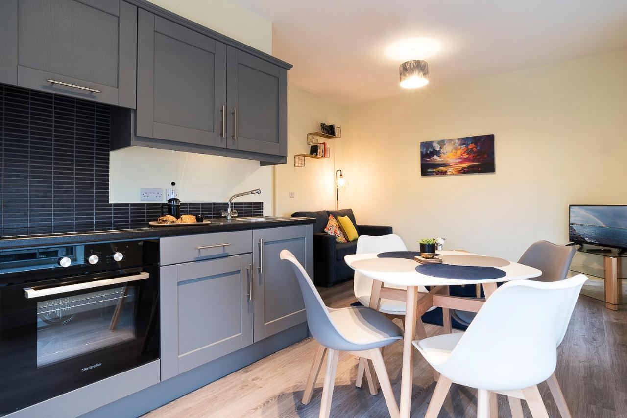 Blue Door Apartments Нюкасъл Екстериор снимка