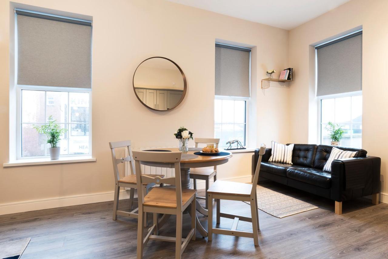 Blue Door Apartments Нюкасъл Екстериор снимка