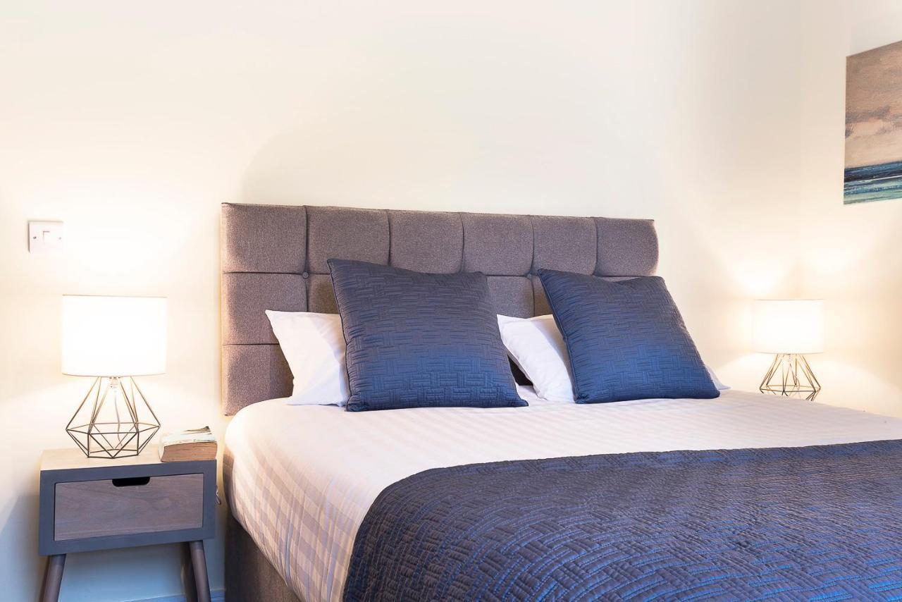 Blue Door Apartments Нюкасъл Екстериор снимка