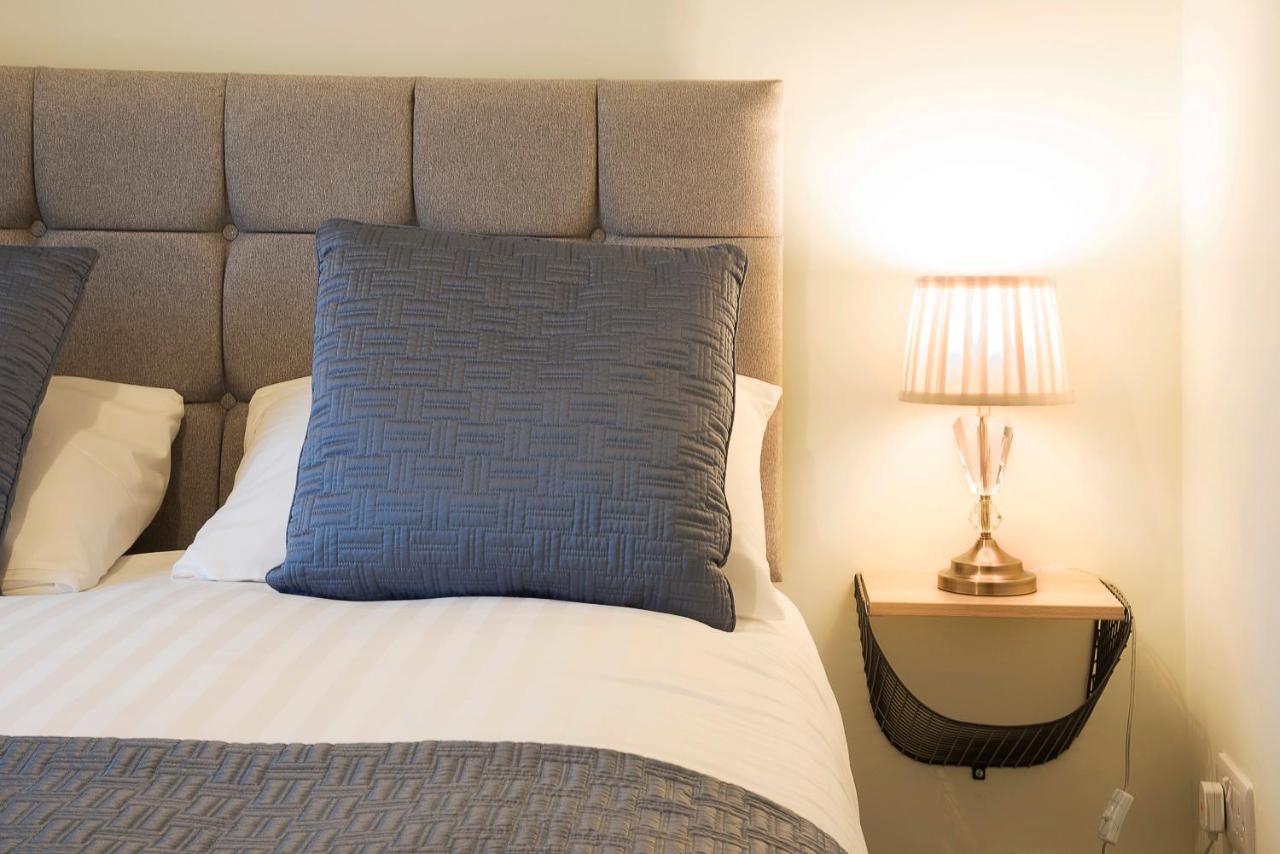 Blue Door Apartments Нюкасъл Екстериор снимка