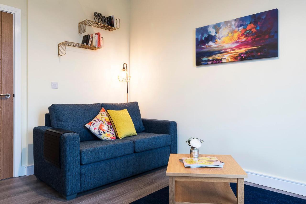 Blue Door Apartments Нюкасъл Екстериор снимка
